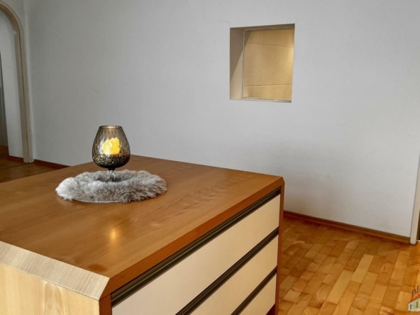 Schlafzimmer mit en suite Badezimmer