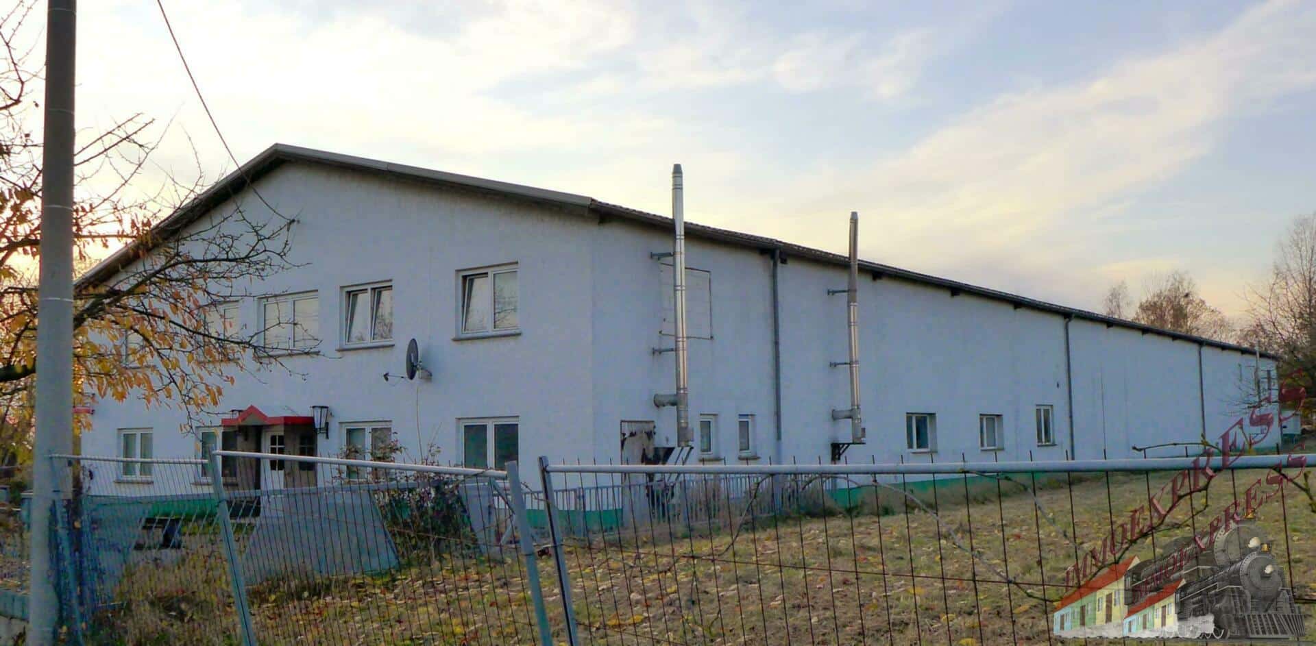 Halle rechts