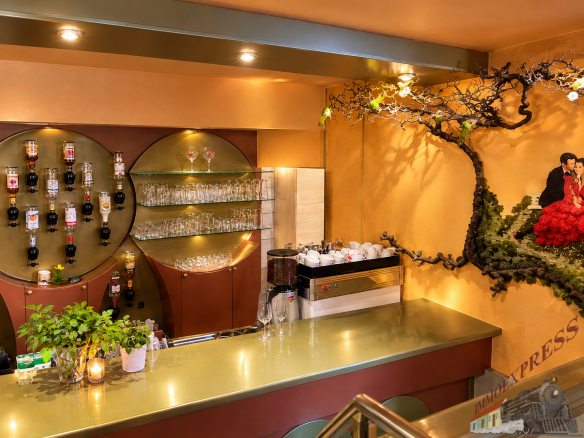 bar1030